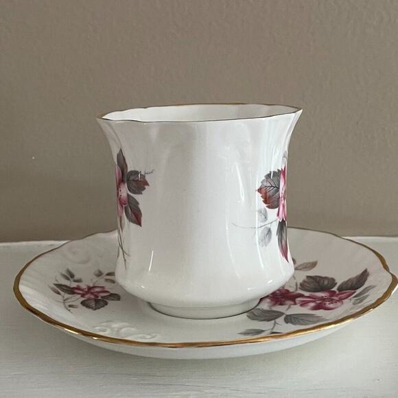 VTG Hammersley, Spode, Fine Bone China Teacup & Saucer, Floral, Pink, Gray - Picture 3 of 8